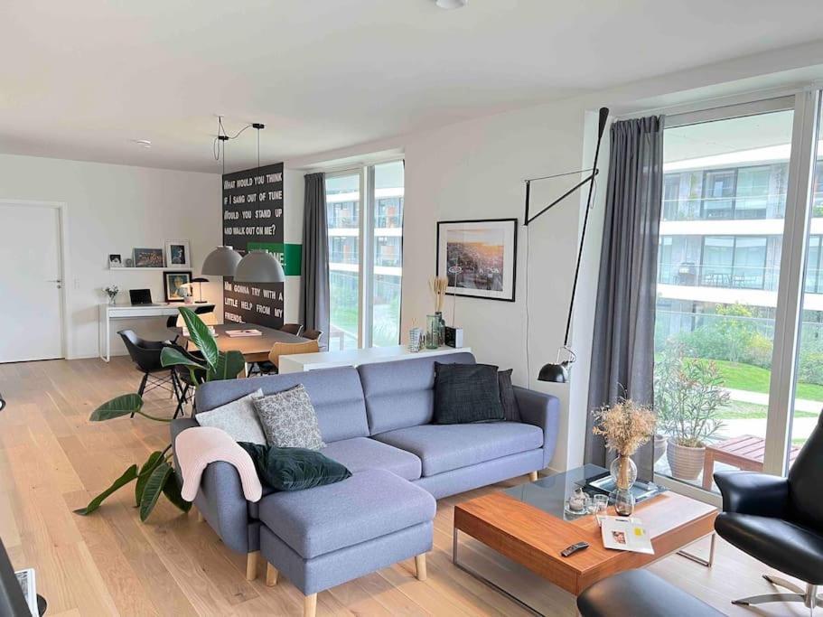 Bo Med Stil Og Udsigt Til Aarhus Lystbadehavn Apartment Bagian luar foto